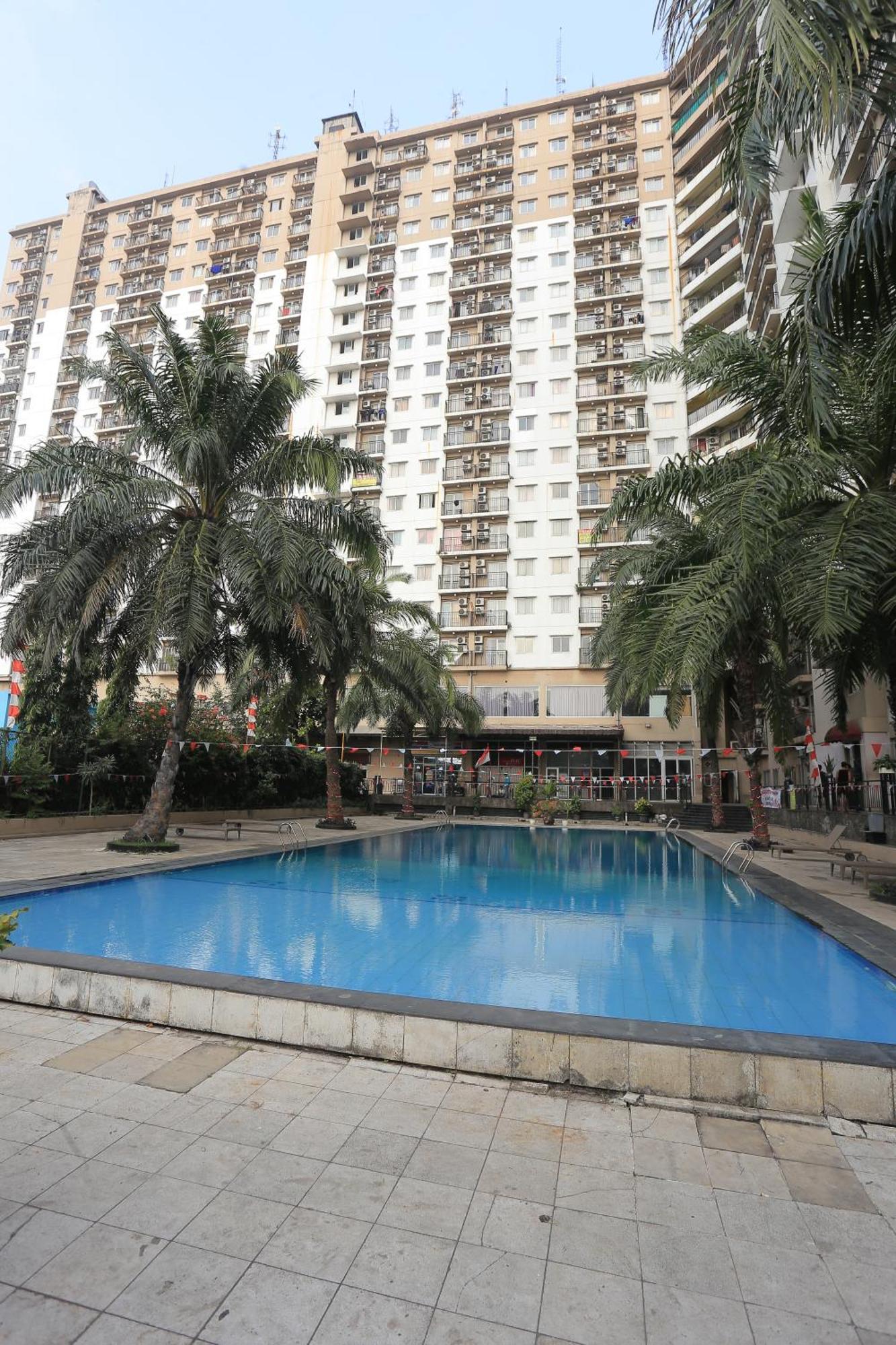 Collection O Bekasi Kota Near Lrt Bekasi Formerly Apartment Mutiara Bekasi Extérieur photo